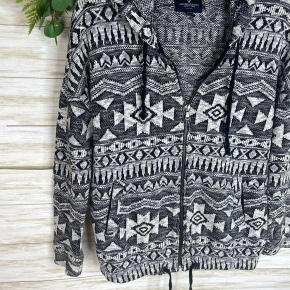 American Eagle Outfitters Black and White Aztec Batik Geometric Knit Hoodie - Picture 2 of 5